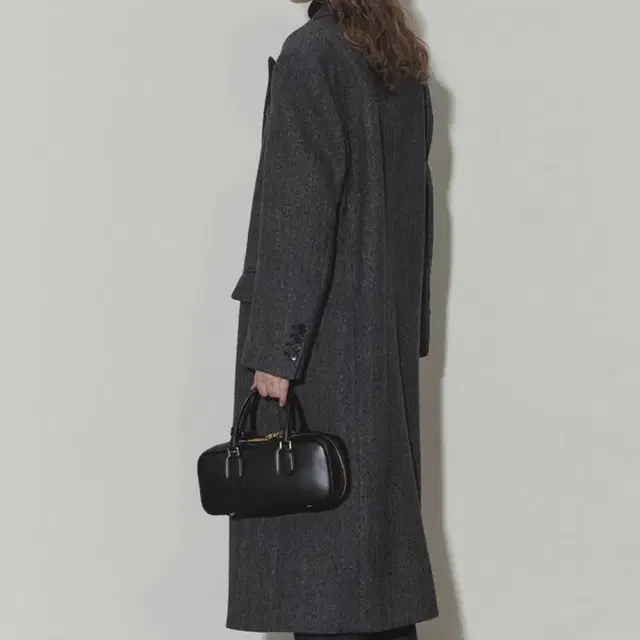 Tailored Double-Breasted Wool Coat 던스트코트