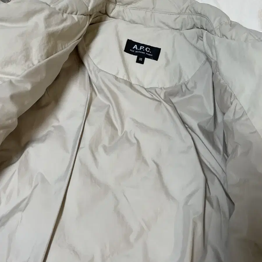 A.P.C.(아페쎄) 구스 패딩 - Danna Jacket