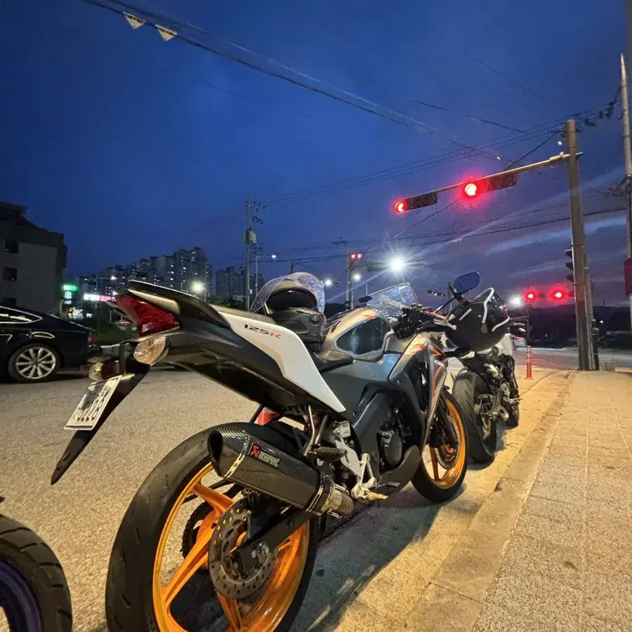 cbr125