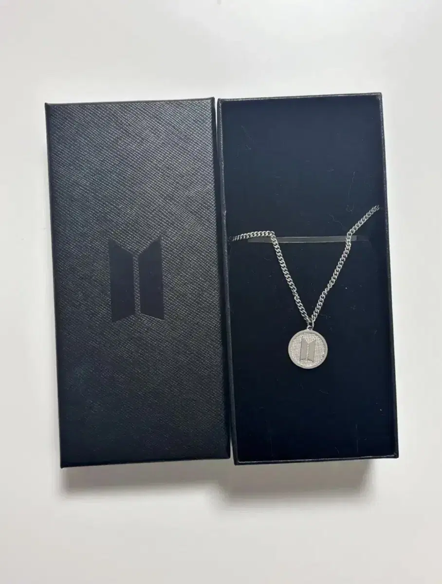 bts, I'm selling a necklace!