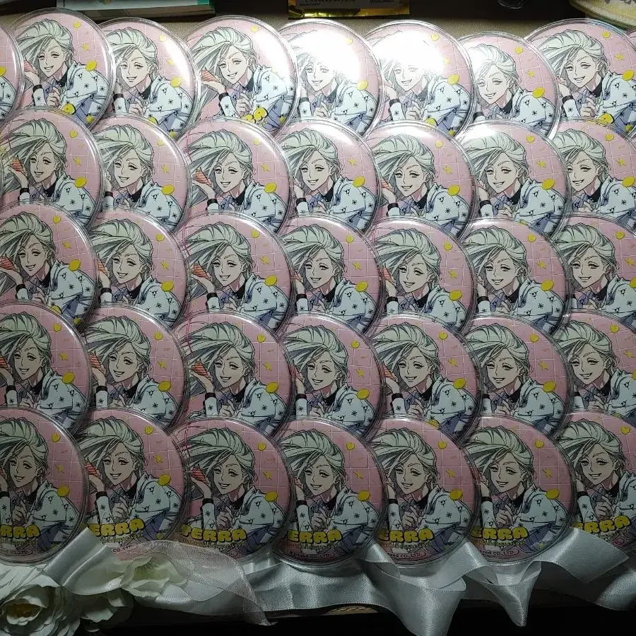 Sell 45 canbadges for Charisma Terra A3 EtaBags bulk