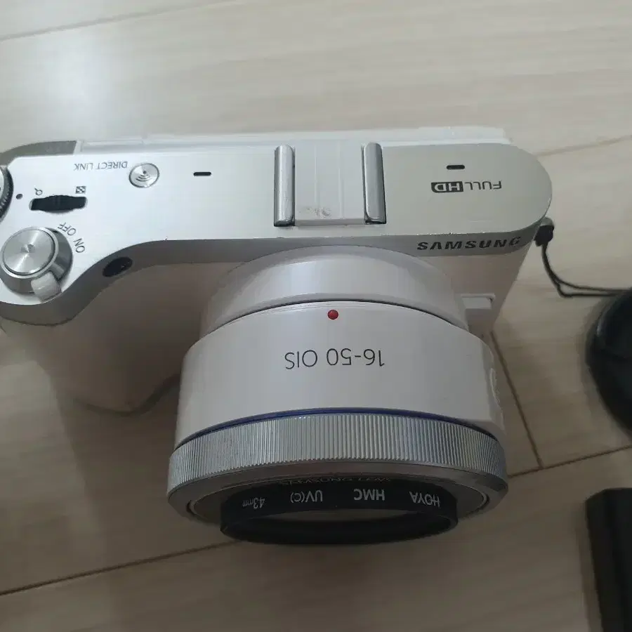 삼성 미러리스 카메라 NX300M 과 16-50렌즈 킷