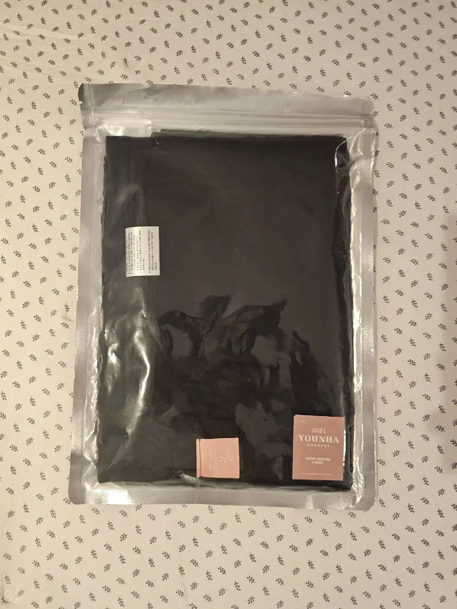 Yoon Ha 2021 Concert T-Shirt Unsealed