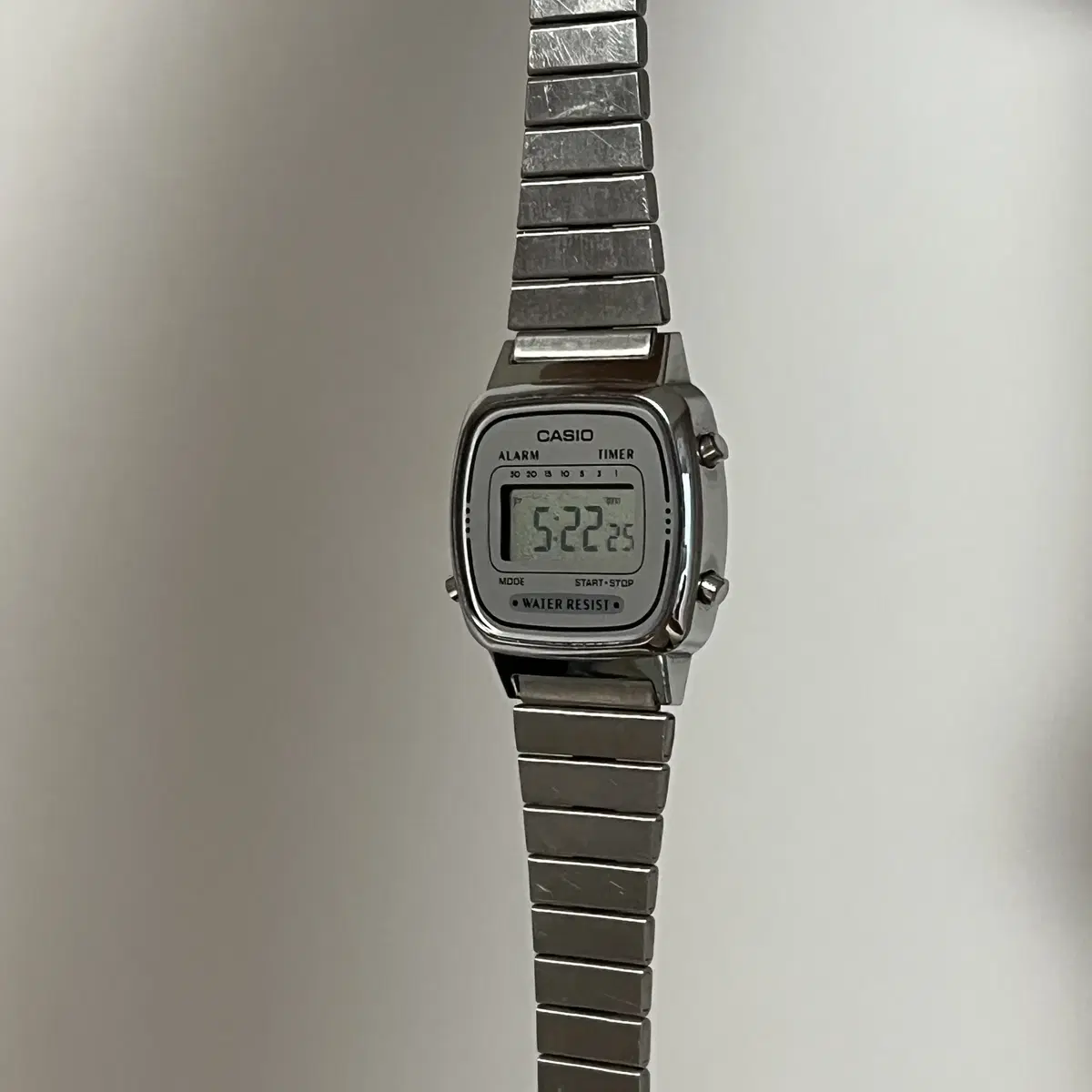 CASIO la670w watch