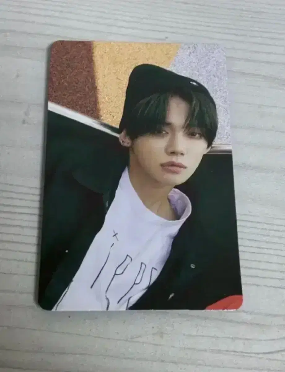 txt yeonjun frieze eternal weverse shop pre-order benefit photocard