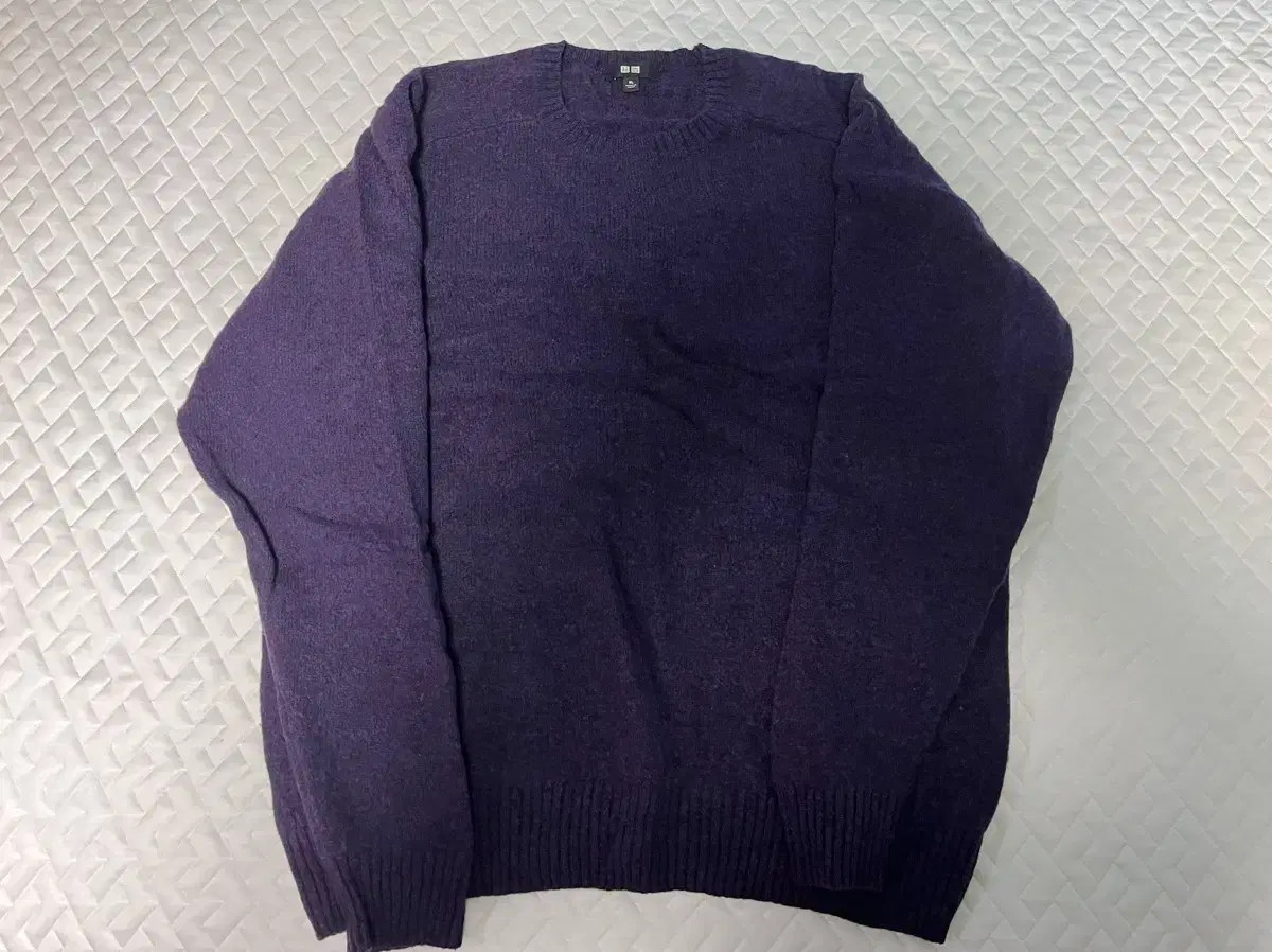 Uniqlo Lambswool Knit Purple Xl