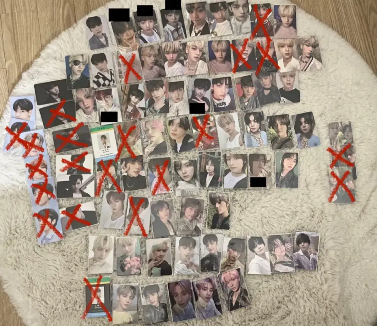 Sell txt photocards