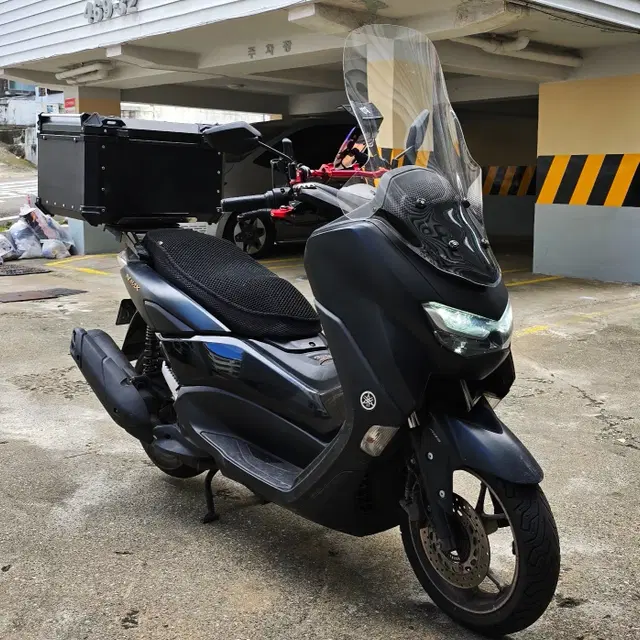 21년식 NMAX125 ABS 배달세팅 블랙 팝니다.