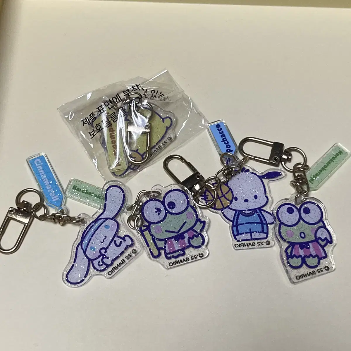 Sanrio Surprise keyring in bulk