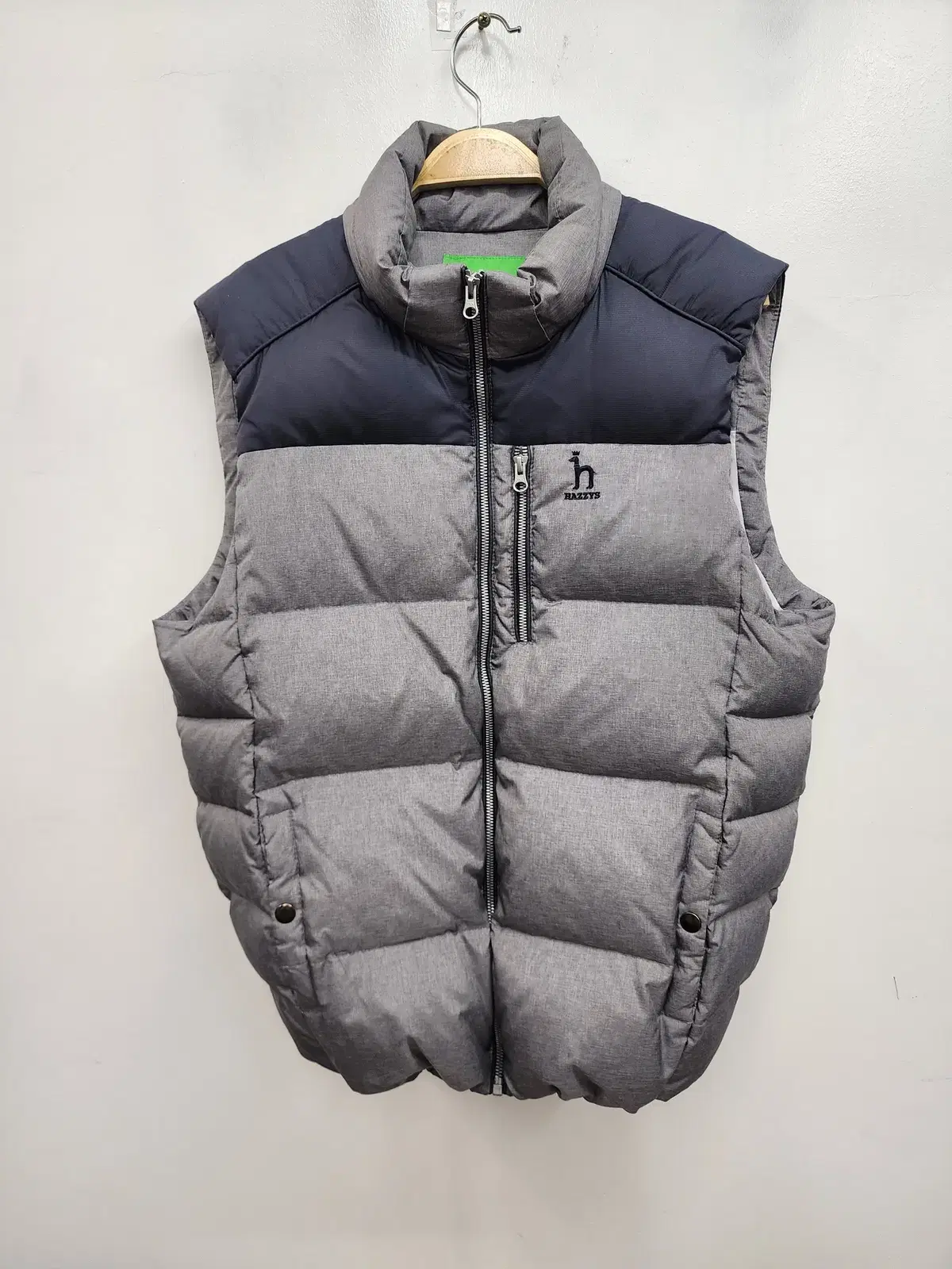 Hedges Golf Men's Padded Vest, Size 100