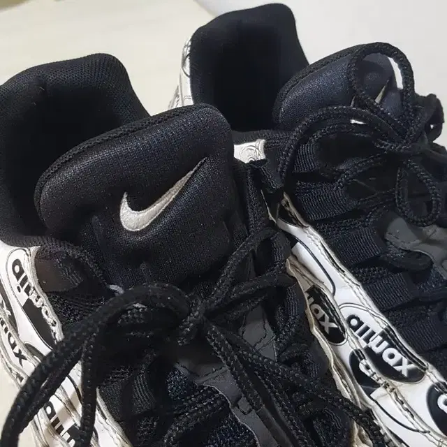 <택포>260~265 NIKE 95 AIR-MAX 프리미엄 정품 쿠션화!