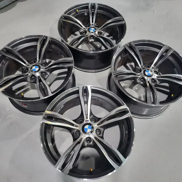 BMW F바디 M5 ST(대만산) 18인치 휠 한대분