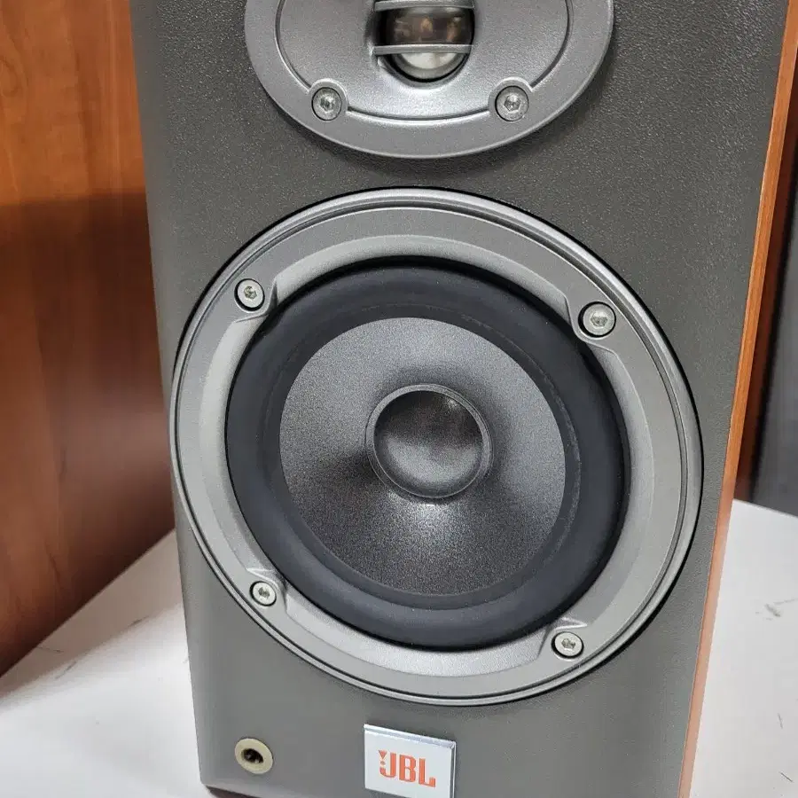 멕시코제조 JBL  북쉘프 스피커 E20