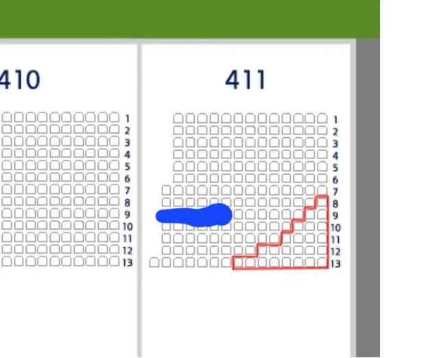 와일드카드 2차전 1루 외야 그린석  통로석 411구역 9열 4연석