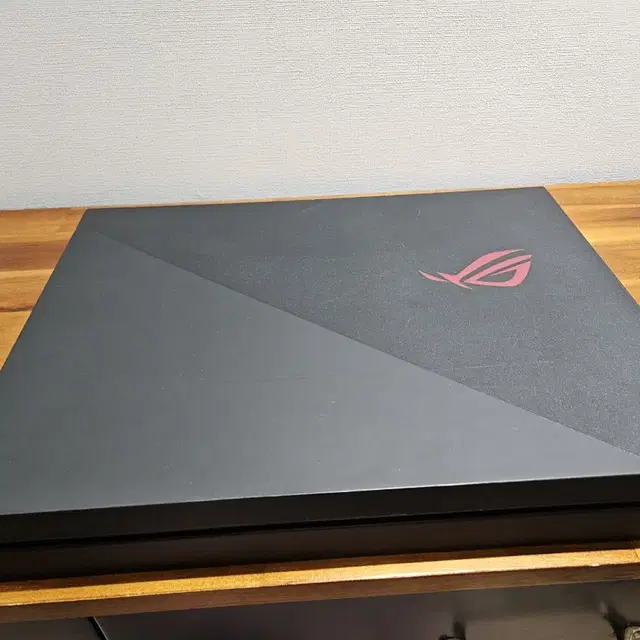 ROG Zephyrus S 9750h rtx2080 24GB 1TB 24