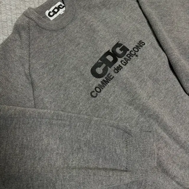 꼼데가르송 CDG 니트