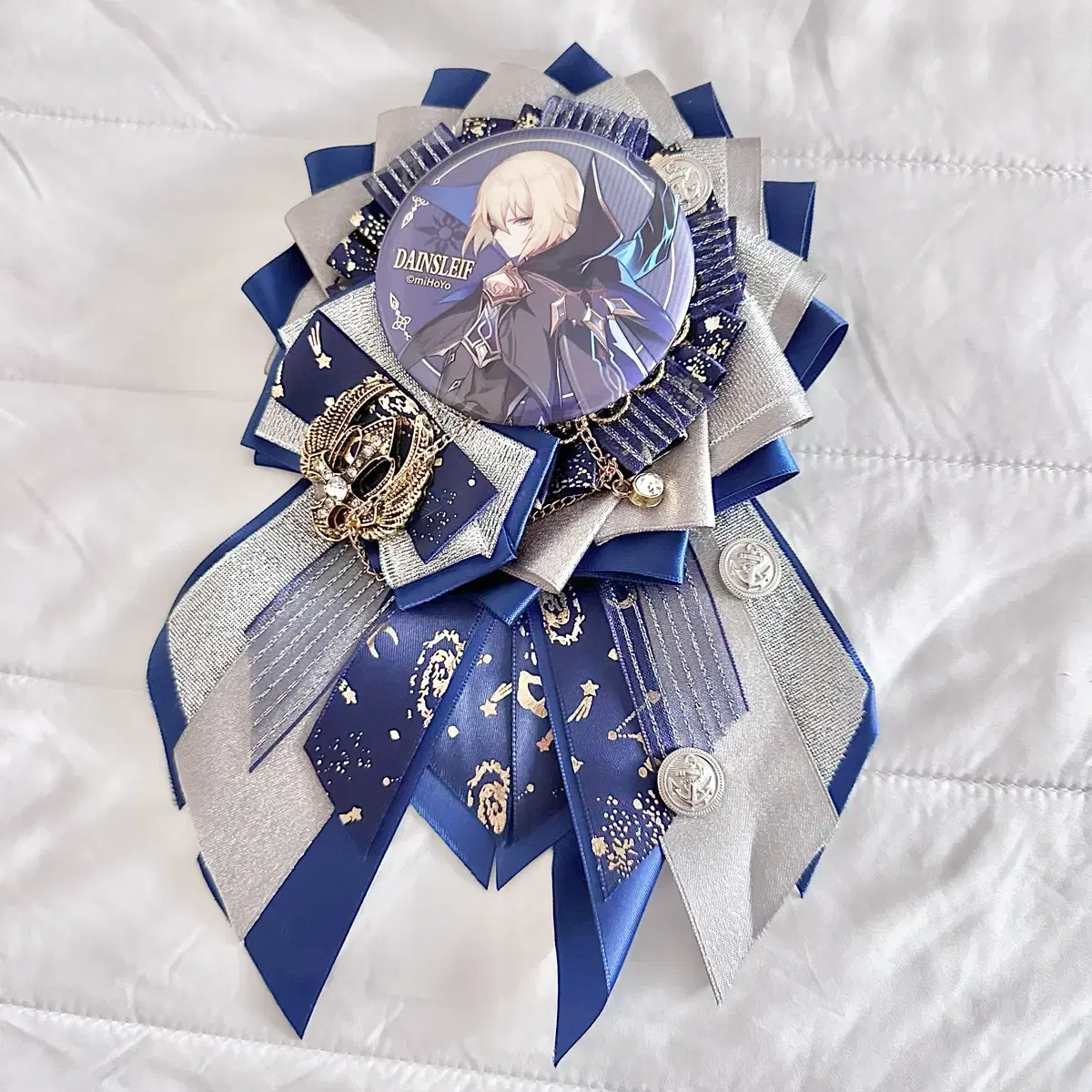 Deep Blue & Silver Night Haneul Space ST Itabag Rosette Can Badge Sells