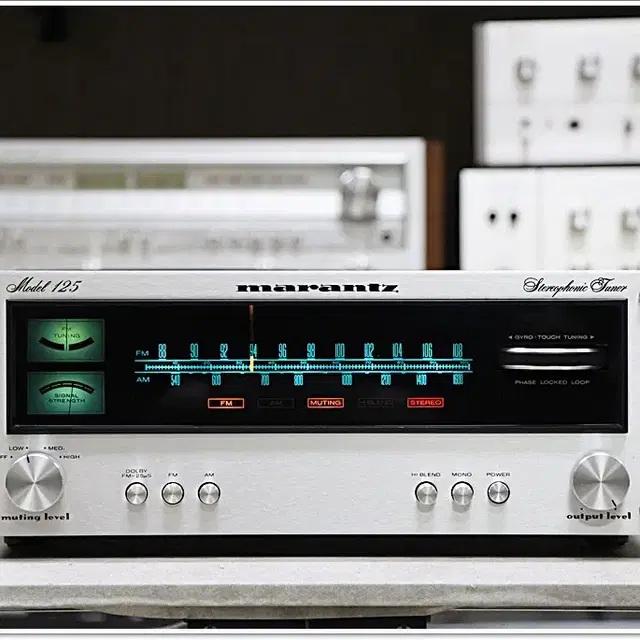 마란츠(MARANTZ) A급 블루턴형 고급 아날로그 튜너 모델 125