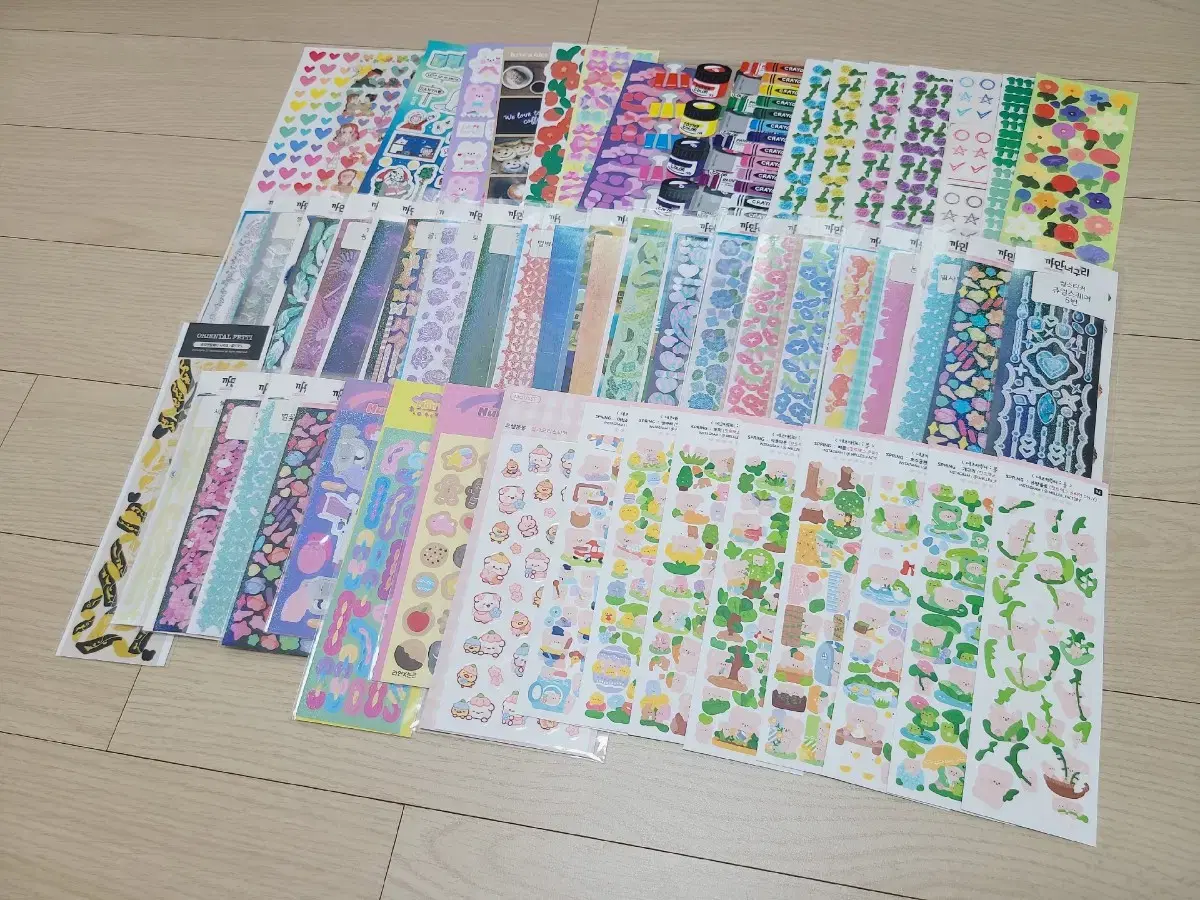 Seals mix, seal stickers, knife wire sticker (bonbon, melfac, caner, etc.)