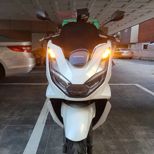 2022년식 pcx125  abs 판매합니다