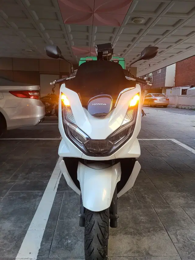 2022년식 pcx125  abs 판매합니다