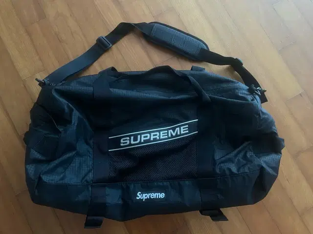 Supreme 23FW Duffle Bag