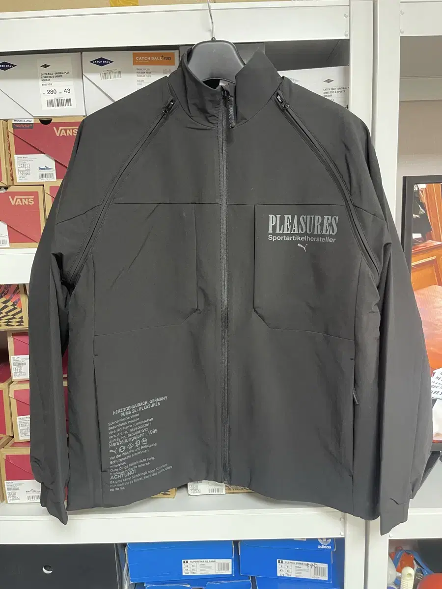 XL) Puma x PAM Variant Jacket