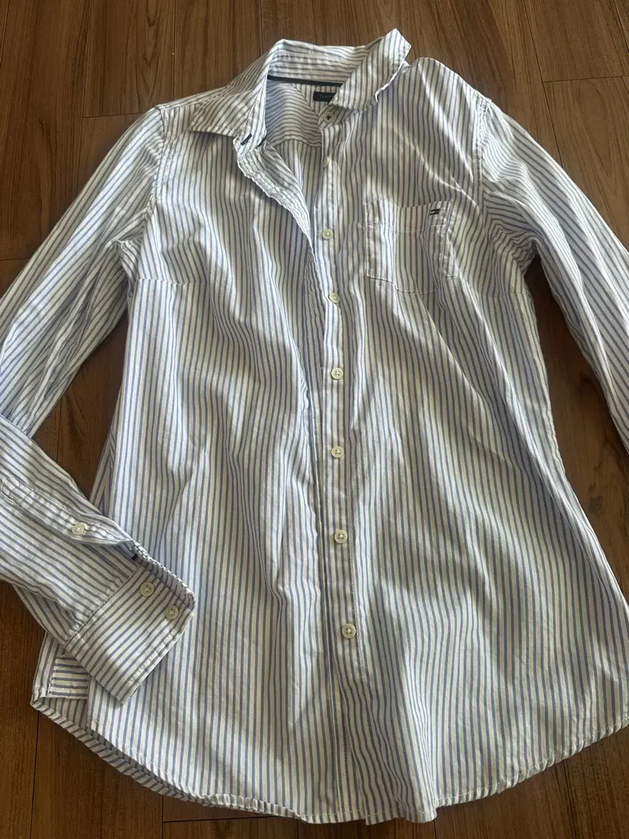 Tommy Hilfiger shirt