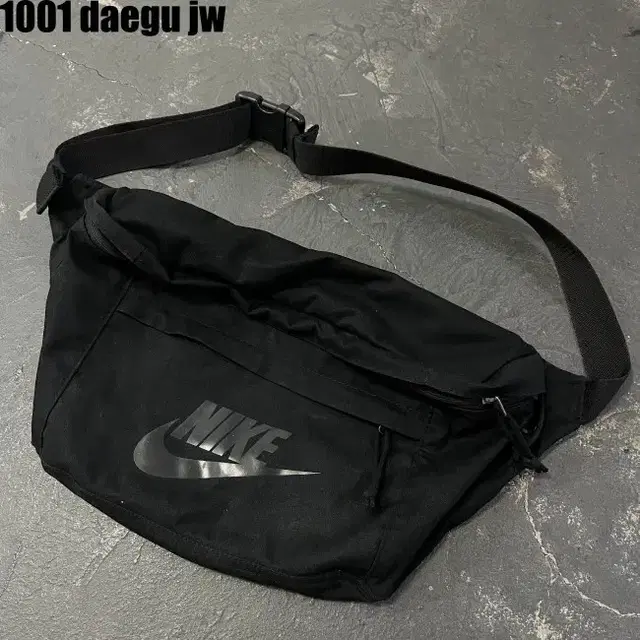 NIKE BAG 나이키 크로스 가방