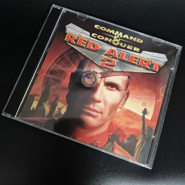 Command & Conquer  RED ALERT 2 CD