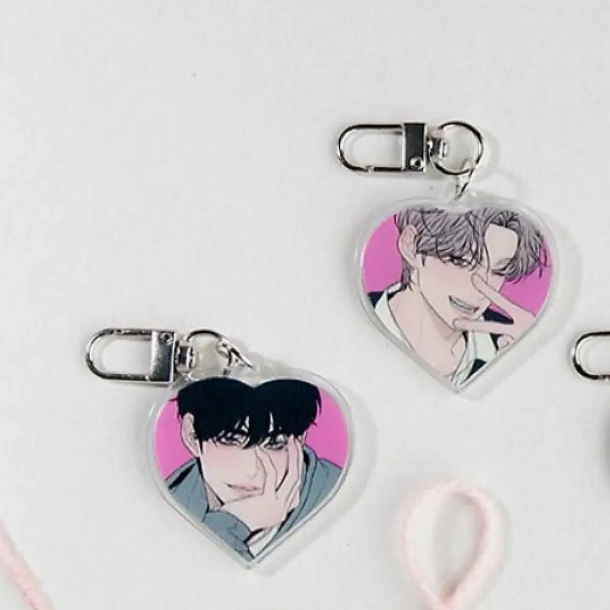 Operation Sunjung Go Eunhyuk Baek Dohwa keyring WTS