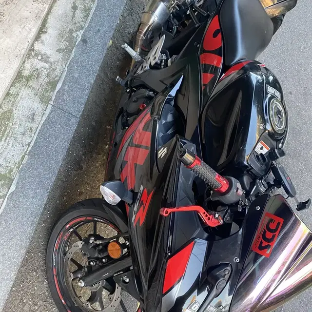 Gsxr125 19년식 (개인),(삼바리 살짝 휨)