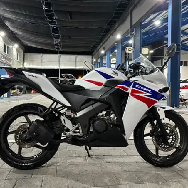 cbr 125