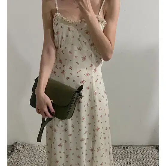 어뮤즈소울 brie dress 롱원피스 아이보리