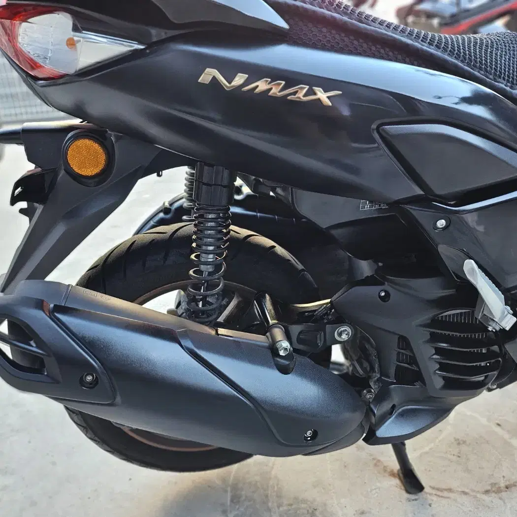 nmax125 22년형 6천키로수 2채널블박 S급 대행세팅 판매합니다.