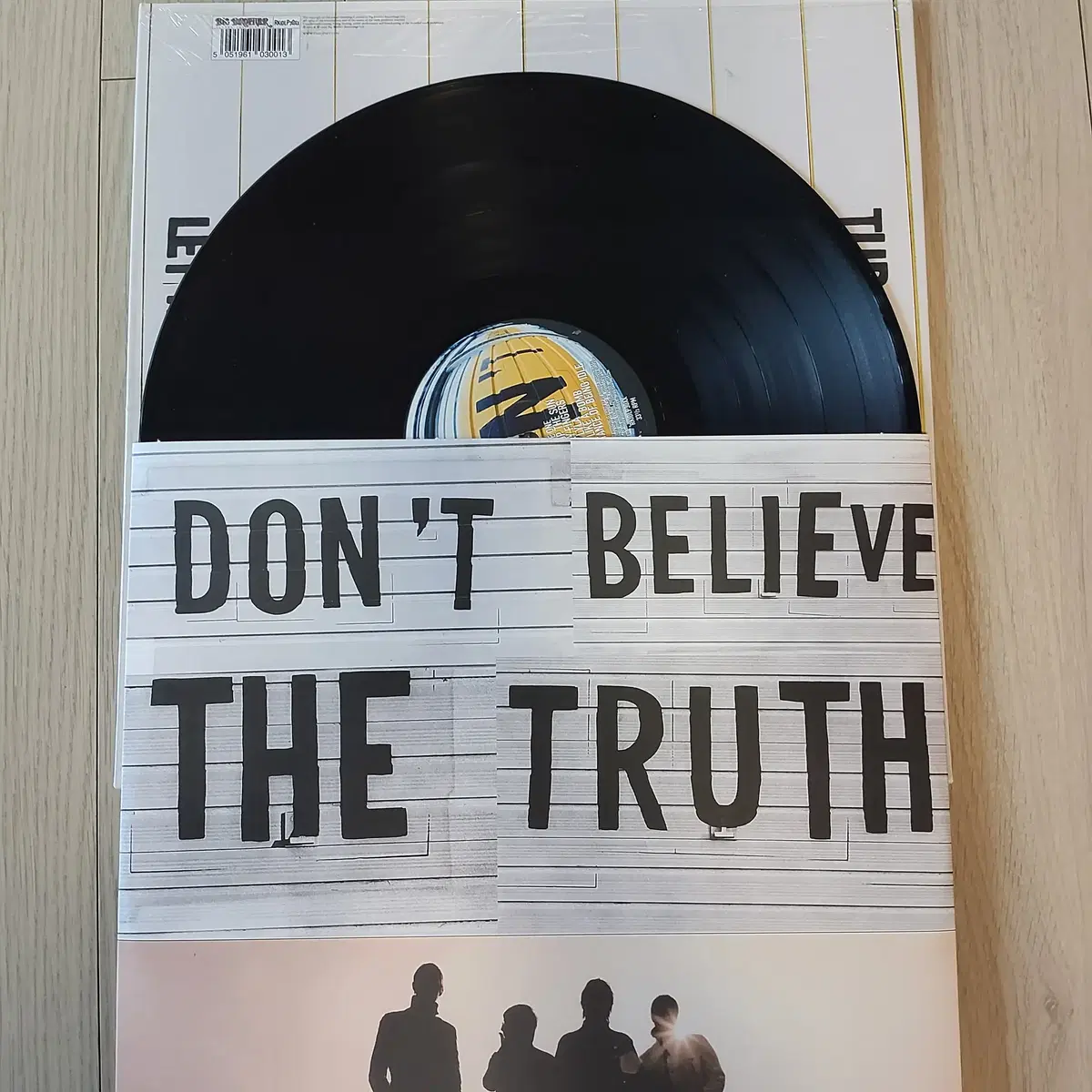 오아시스 Oasis 6집 Don't Believe The Truth LP