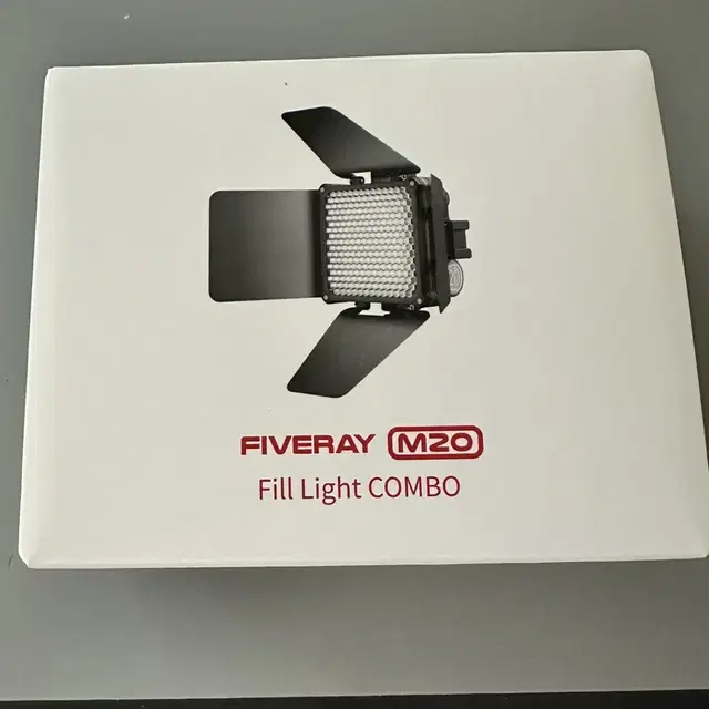 혁신적인 조명 지윤 fiveray M20 콤보. 휴대용 led 조명