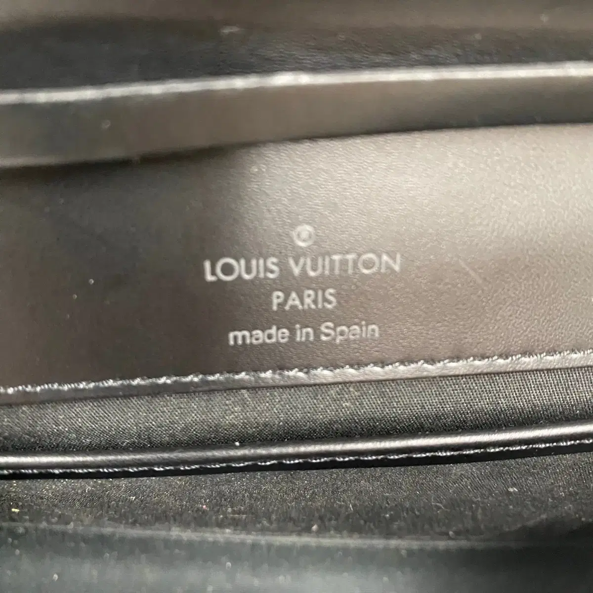 LOUIS VUITTON / 루이비통 옹플뢰르 블랙 에삐 숄더백/ 클러치