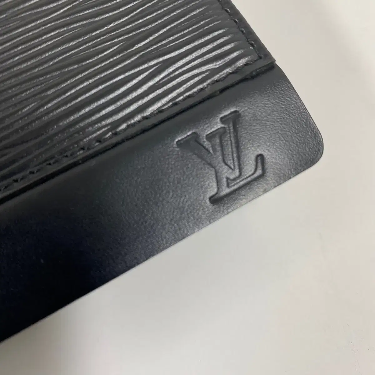 LOUIS VUITTON / 루이비통 옹플뢰르 블랙 에삐 숄더백/ 클러치