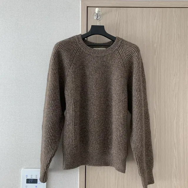 낫띵리튼 Nothing Written Volume Ribbed Knit