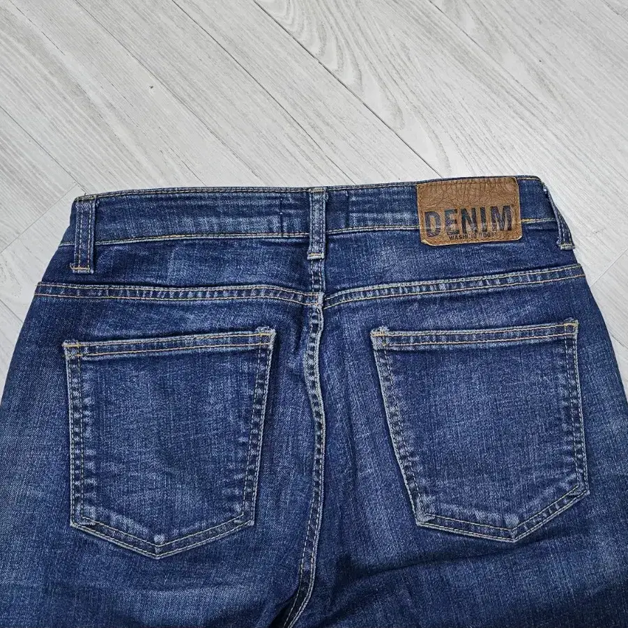 DENIM.보이핏.약기모스판청바지.히든밴딩.L/29~30완전새거수준