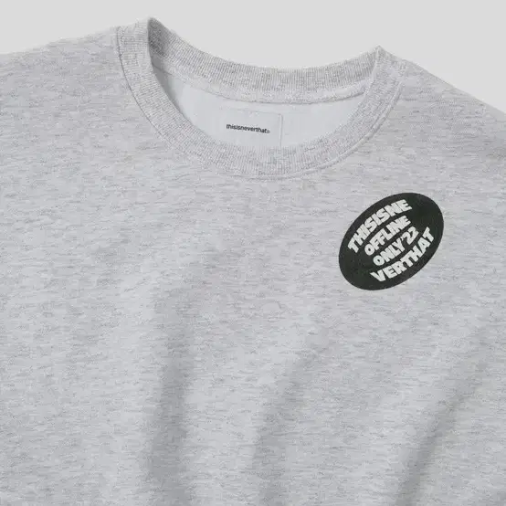 [M] 디스이즈네버댓 Oval Sticker Crewneck Ligh