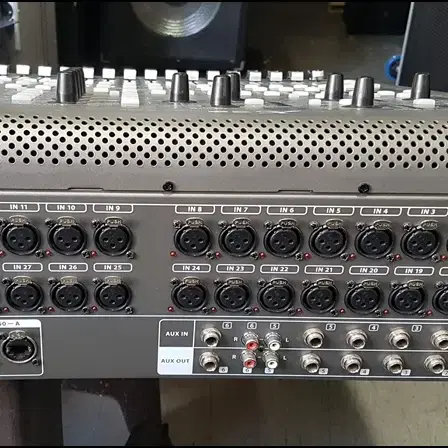 [Behringer] 베링거 X32 중고 디지털 믹서