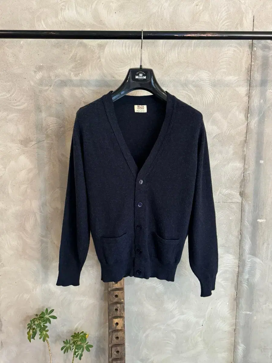 William Rocky Cardigan Men100