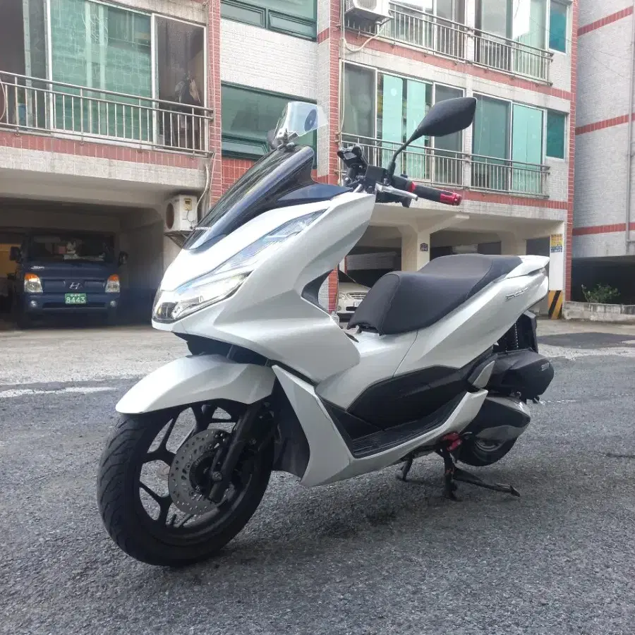 pcx21년식 abs팝니다