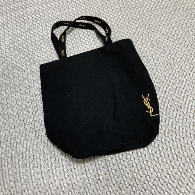 YSL 입생로랑 에코백