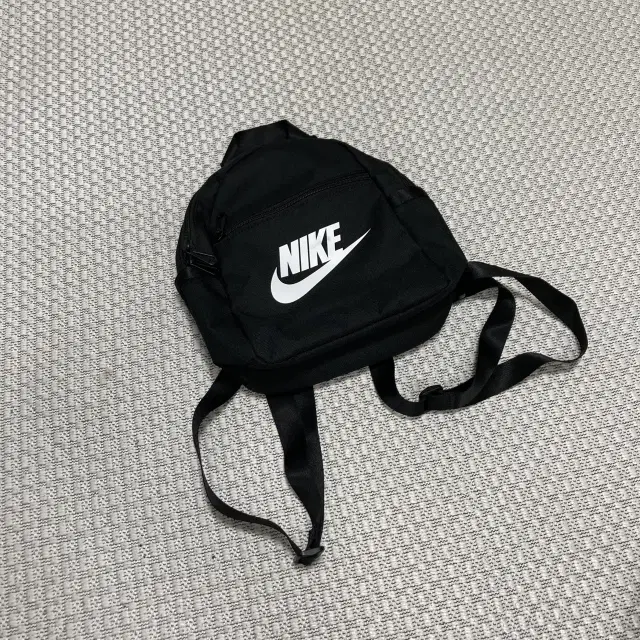 NIKE 나이키 미니 가방