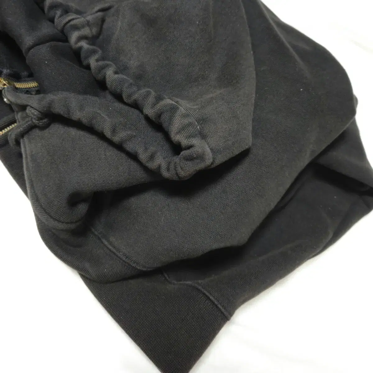 퍼렌 washed hood zip-up_vintage black