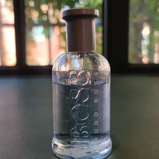 휴고보스 보틀스 토닉 EDT 50ml 향수