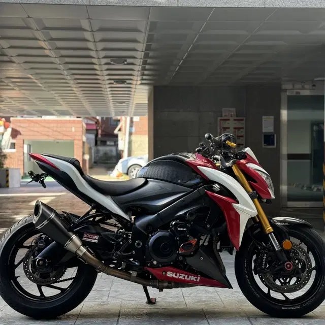 스즈키 GSX S1000 2018년식 저렴하게 판매합니다.